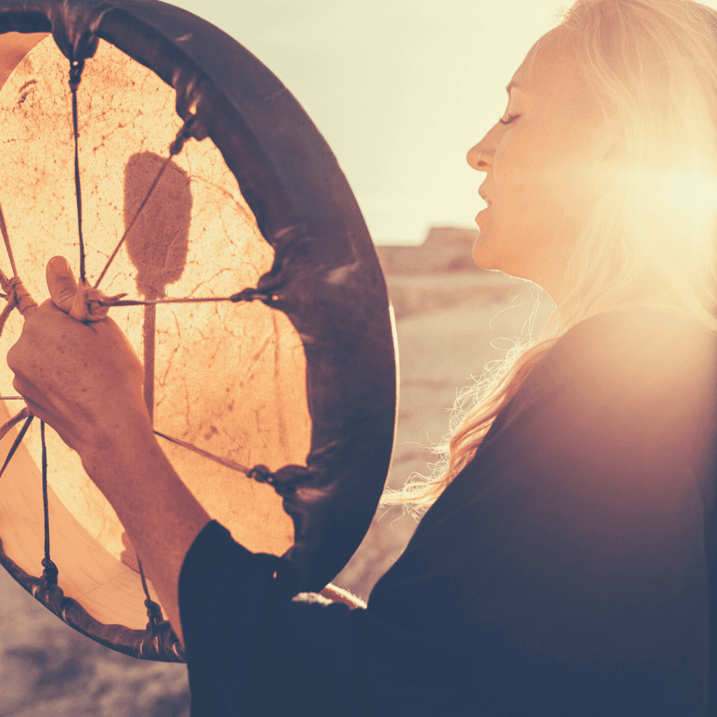 i2hYSJMLTWydceW1V8x9 open your Heart extend your arms 1